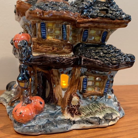 Boyd’s Bears Boobear’s Spook N Sparkle Haunted House - Picture 6 of 15